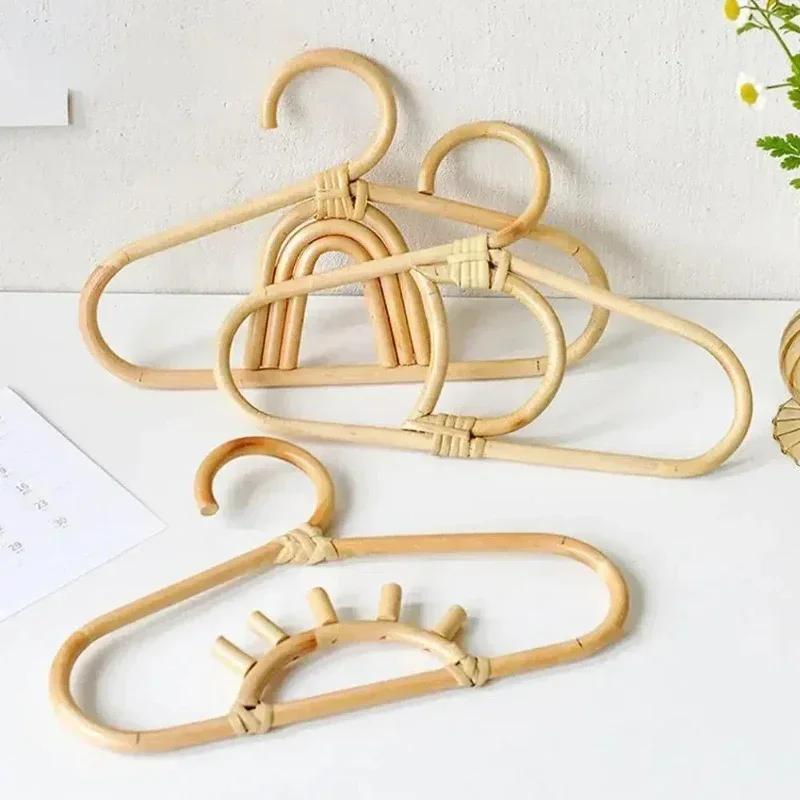1pc Porte-vêtements mural en r - Baby Nursery Wardrobe avis et prix