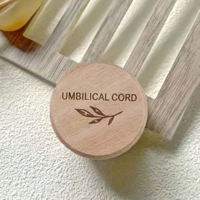 Boîte en bois pour cordon ombi - Baby Keepsake Box avis et prix